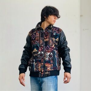 Men’s Makobi Black Tapestry Design Casual Jacket NWT